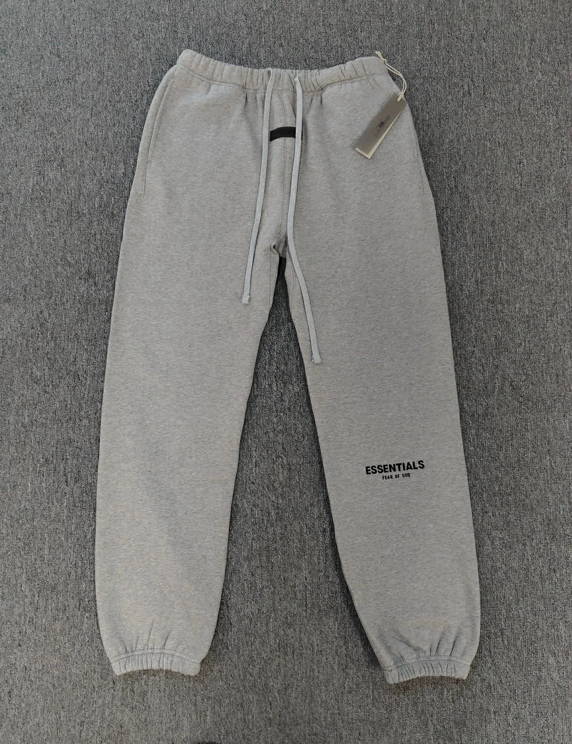 Grey Essentials Hoodie – STREETHEAVEN